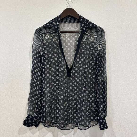 Dolce & Gabbana 100% Silk Top – Lightweight Elegance in Black & White - Picture 1 of 6